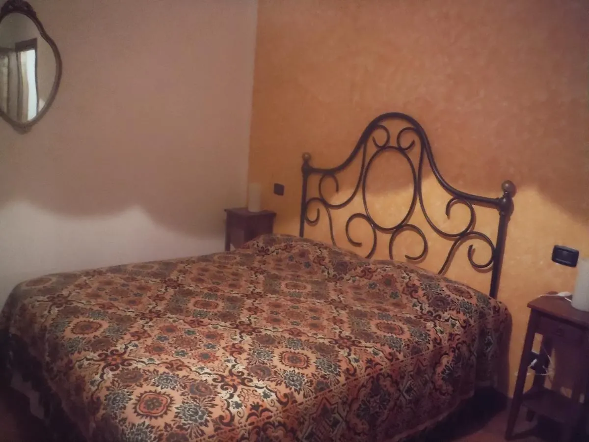 Agriturismo Santa Adriana Volterra Bed & Breakfast