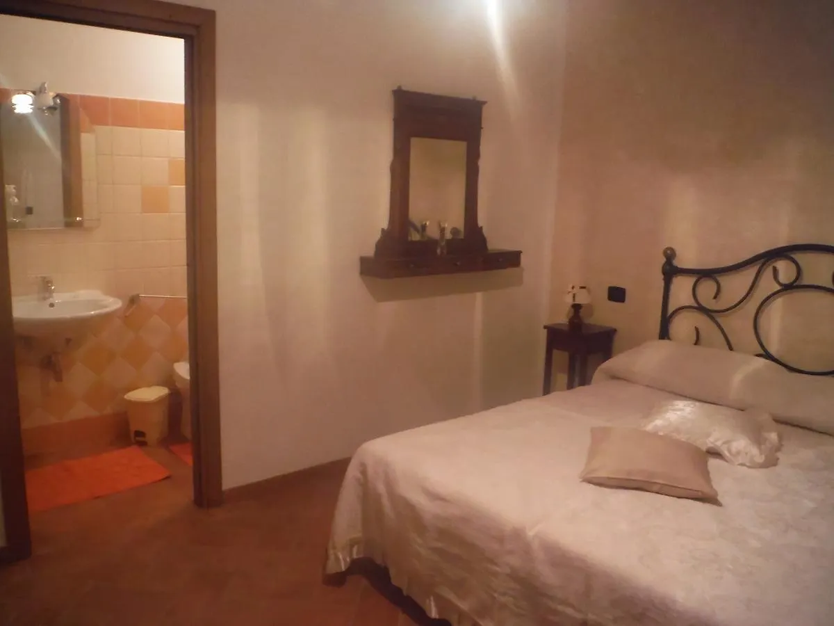 Agriturismo Santa Adriana Volterra Italy